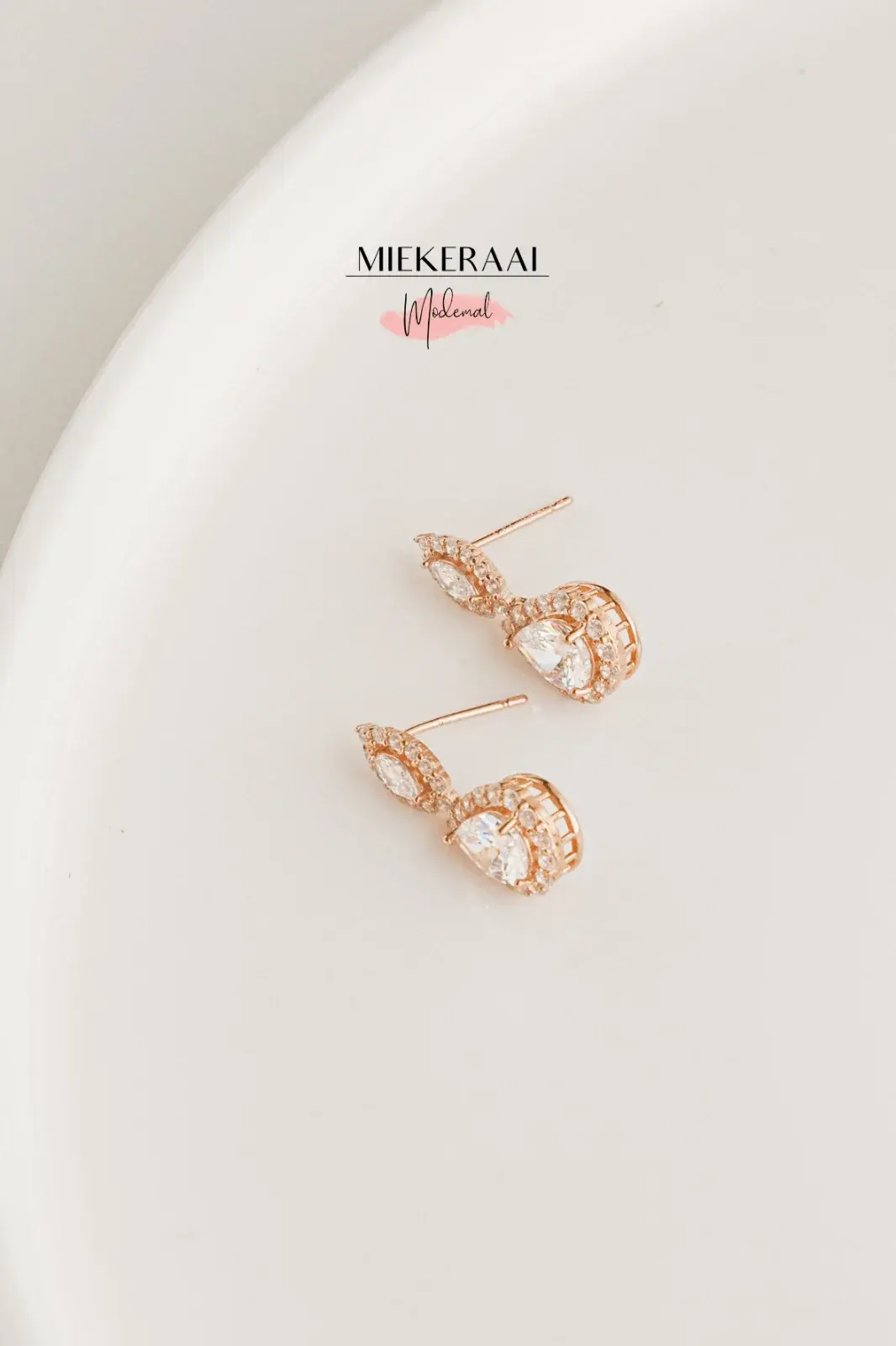 Miekeraai The Tiffani